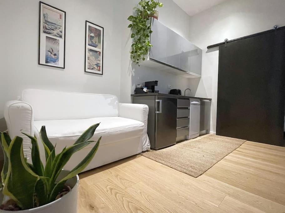 Studio4 Apartment Rom